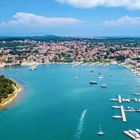 Hilde Red-11 By Interhome Apartment