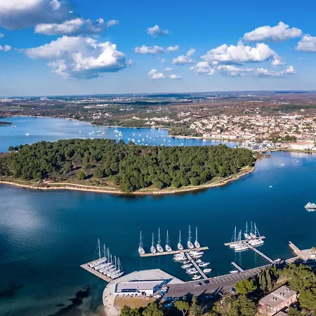 Hilde Red-11 By Interhome Apartment Medulin