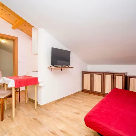 Apartament Hilde Red-11 By Interhome *